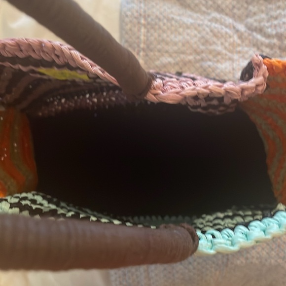 Roller Rabbit summer bag - Picture 5 of 8